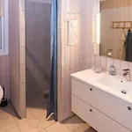 Dom wakacyjny Surrounded By Nature And Personalized Decor *