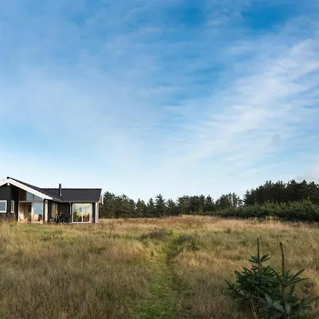 Surrounded By Nature And Personalized Decor Hjorring