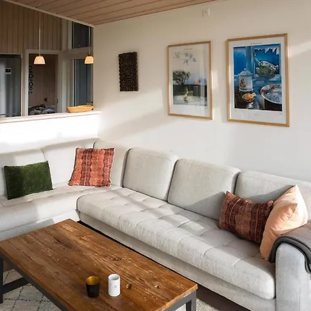 Surrounded By Nature And Personalized Decor *