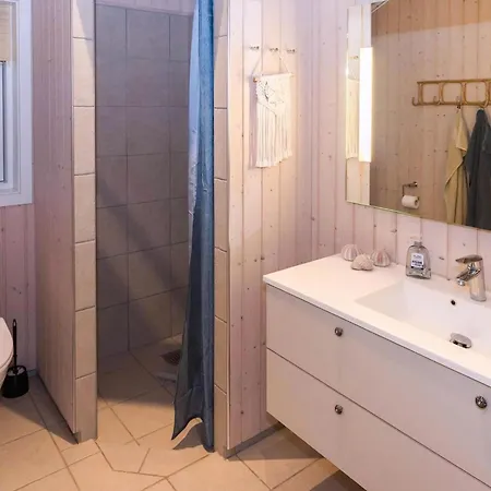 Surrounded By Nature And Personalized Decor Hjørring