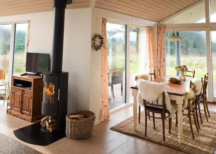 Surrounded By Nature And Personalized Decor Hjørring