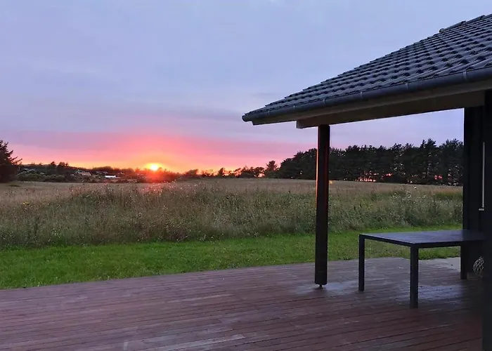 Surrounded By Nature And Personalized Decor Сasa de vacaciones